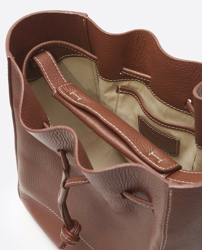 Bo Bucket Leather Cognac
