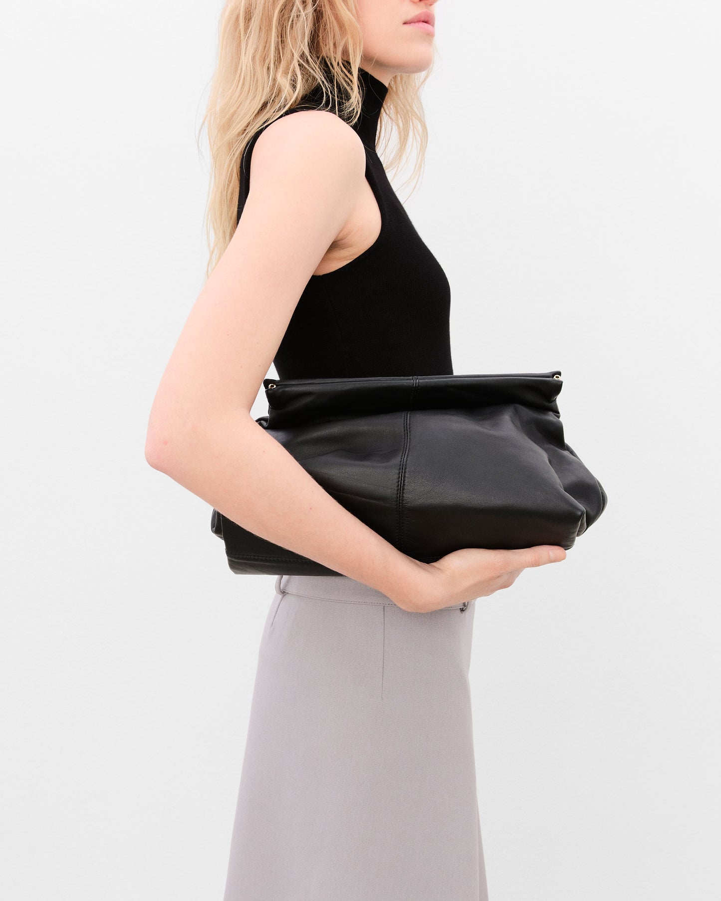 Clay Clutch Leather Black