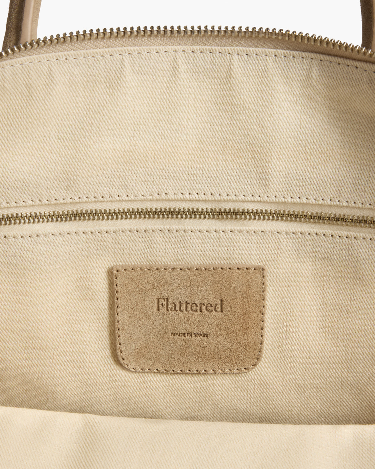 Des Shoulder Bag Suede Sand 014