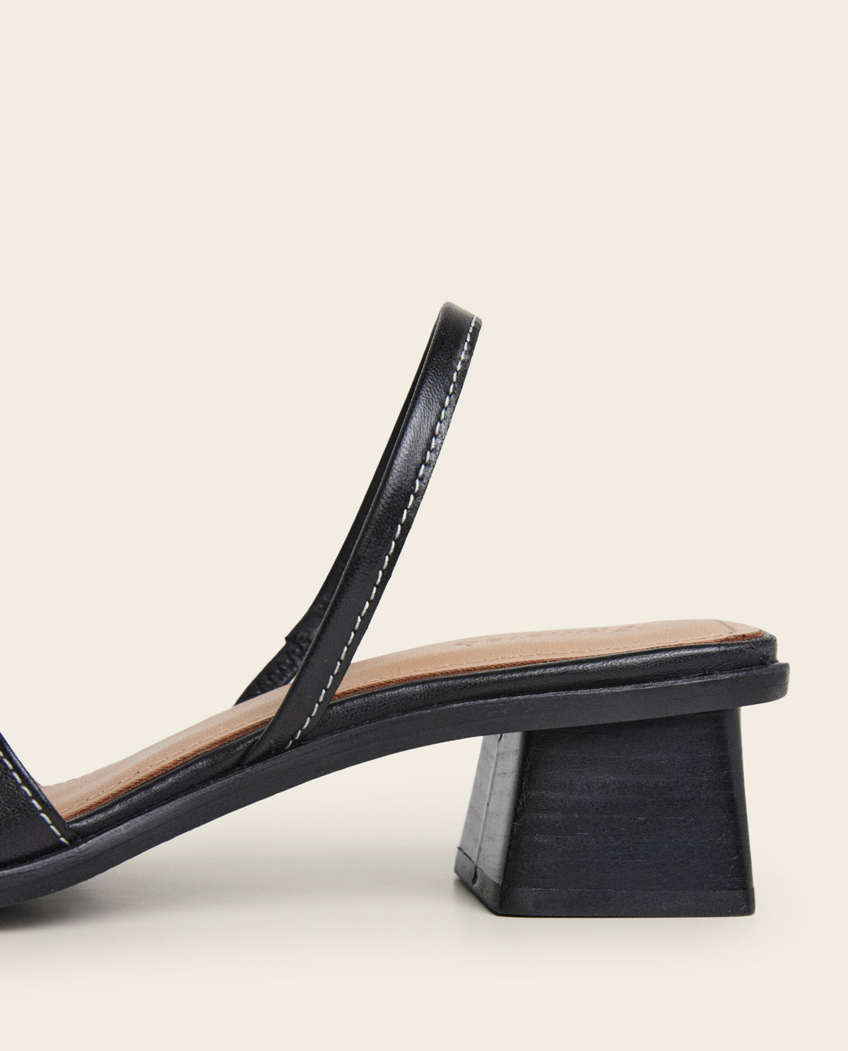 Jojo Leather Black