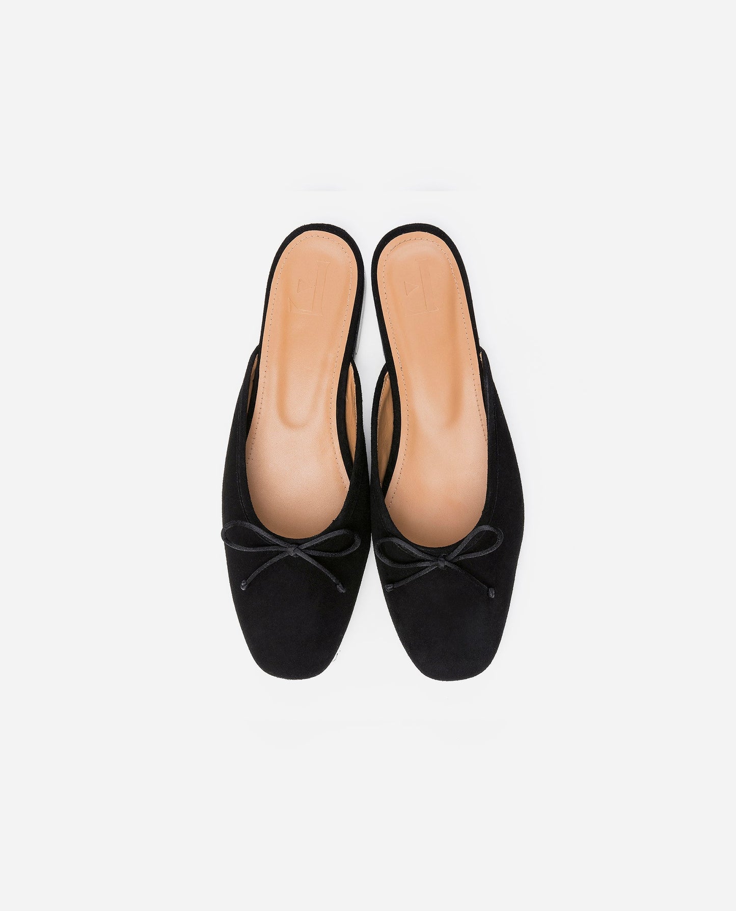 Malva Suede Black