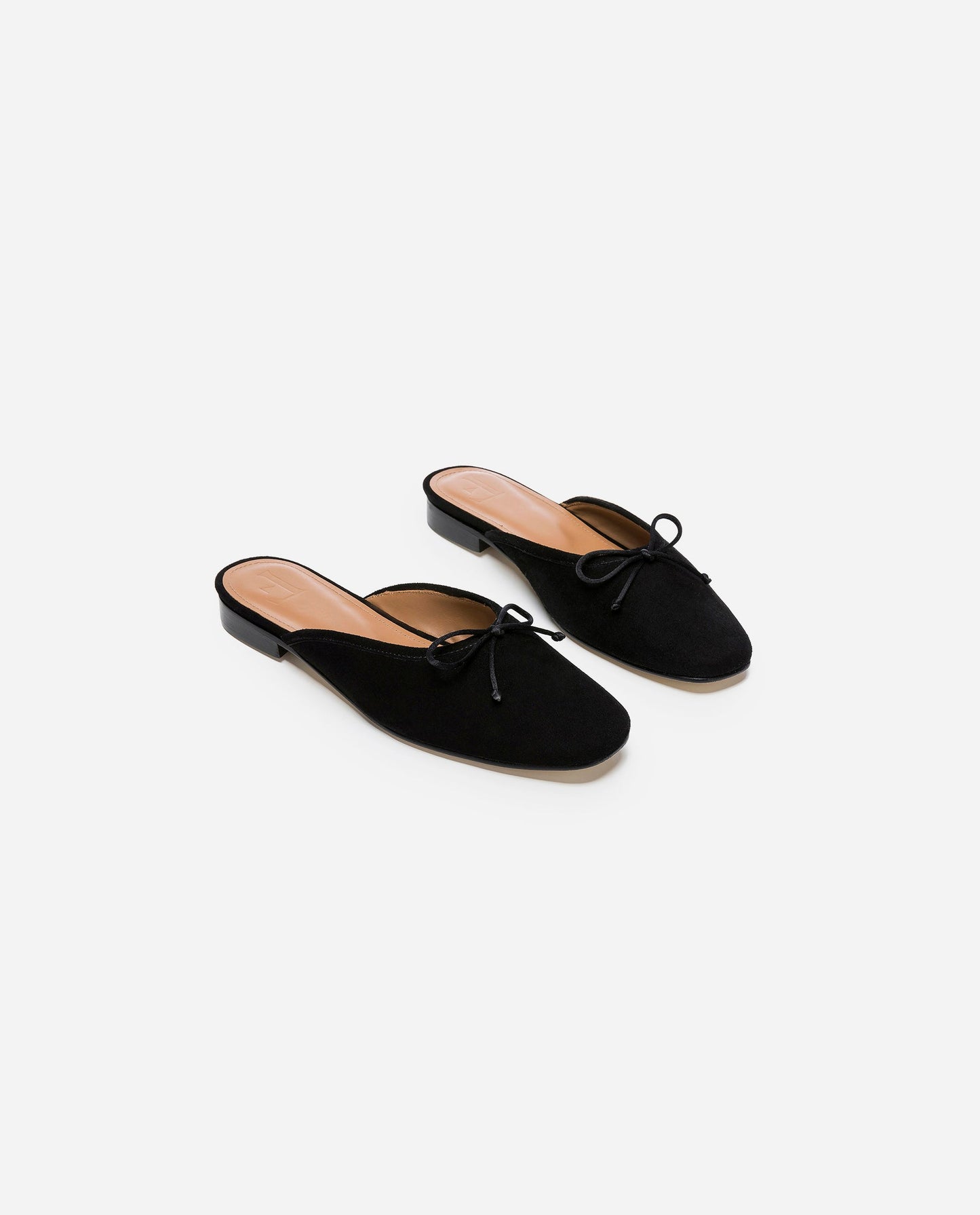 Malva Suede Black