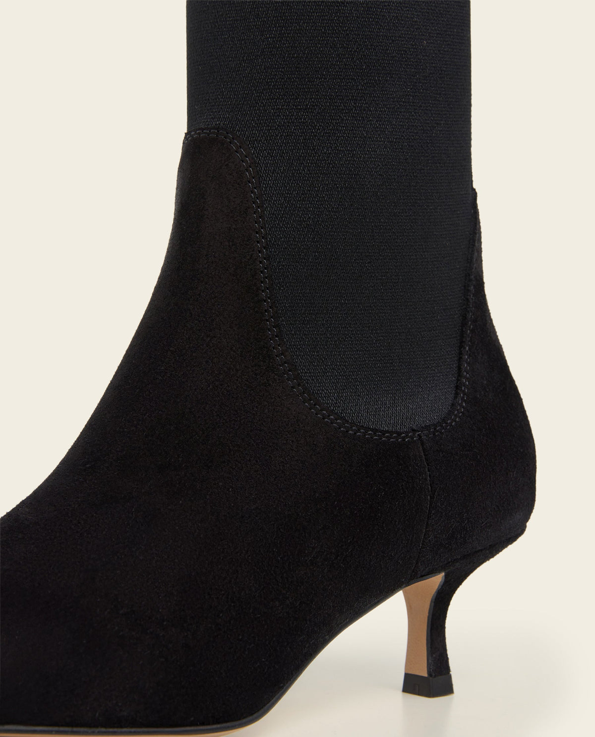Monroe Suede Black