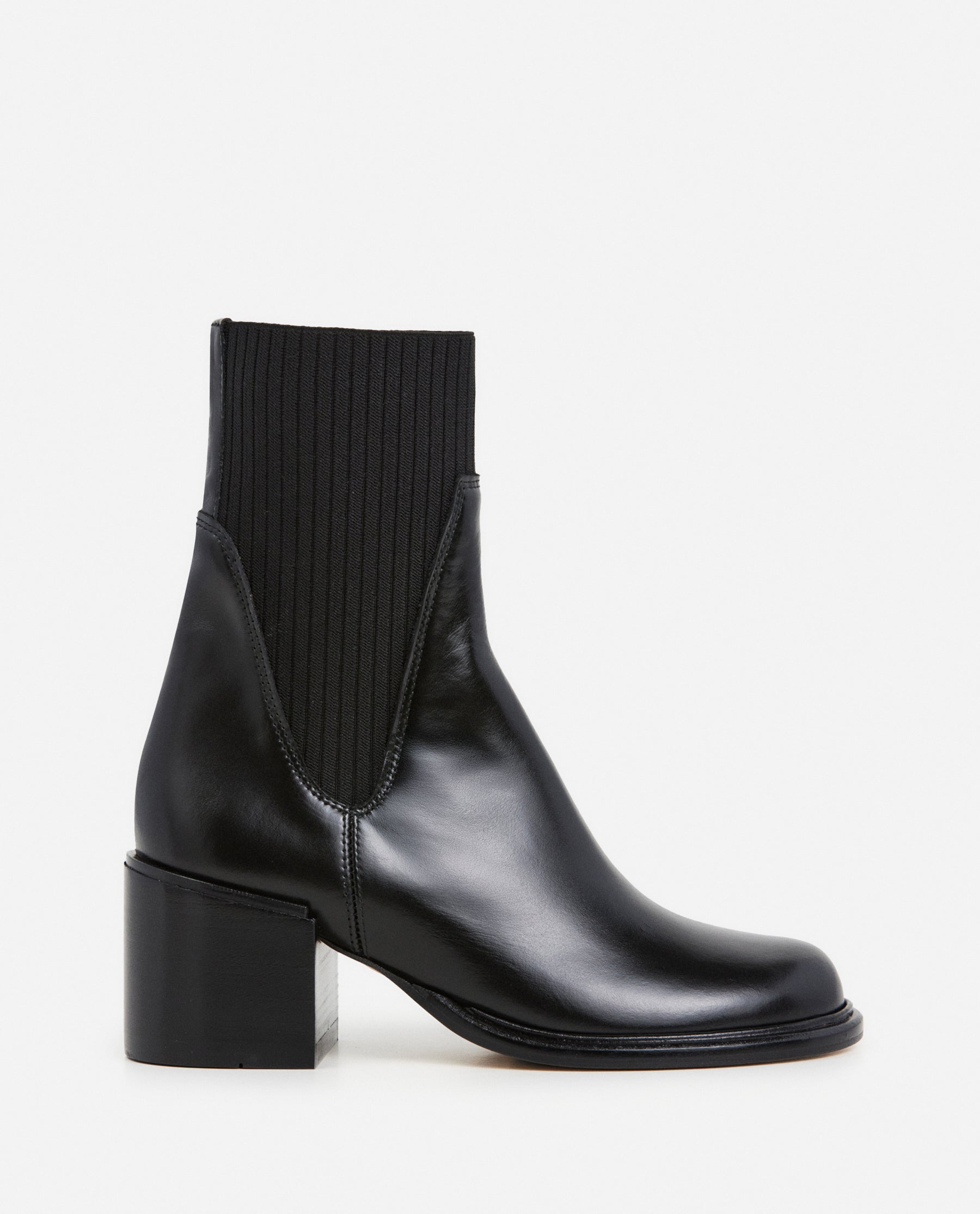 Quinn Leather Black