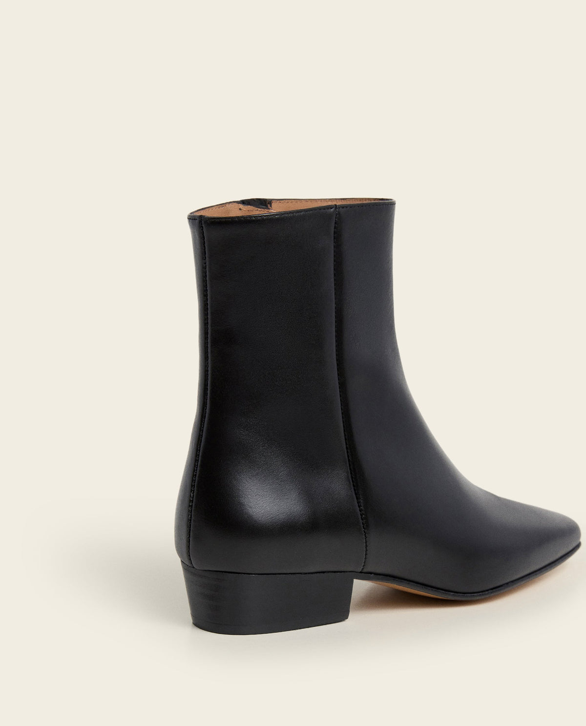 Rami Leather Black