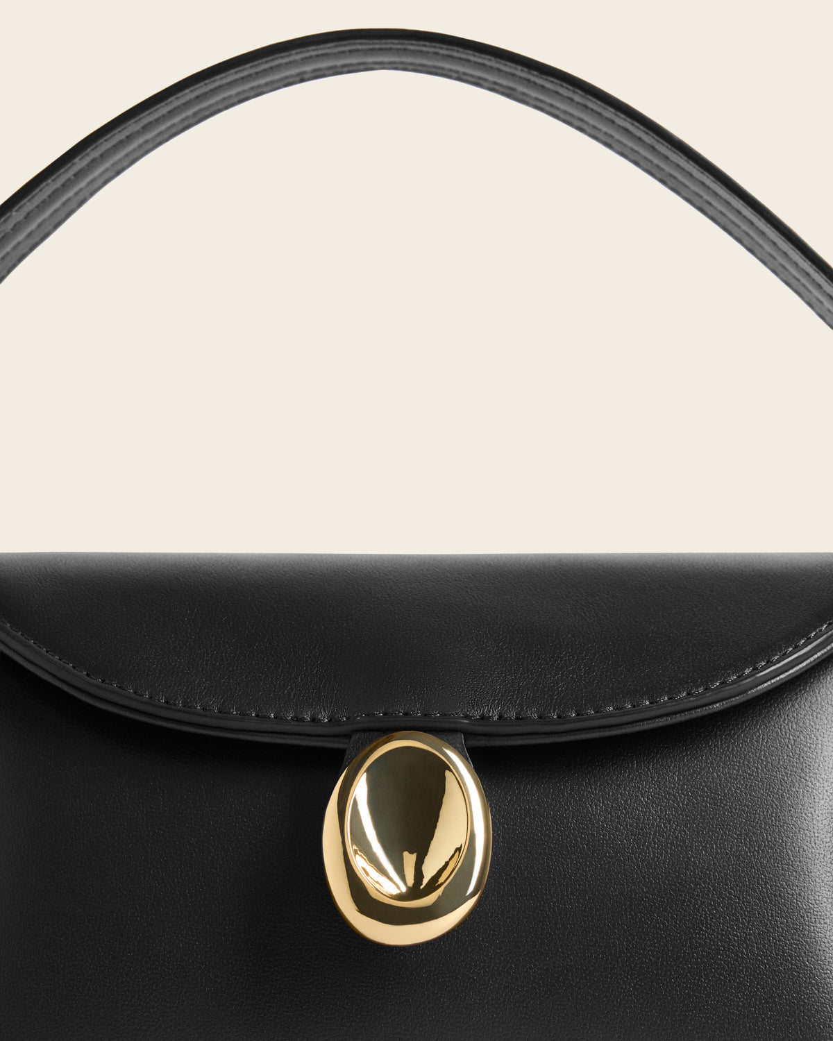 Gaia Mini Bag Leather Black