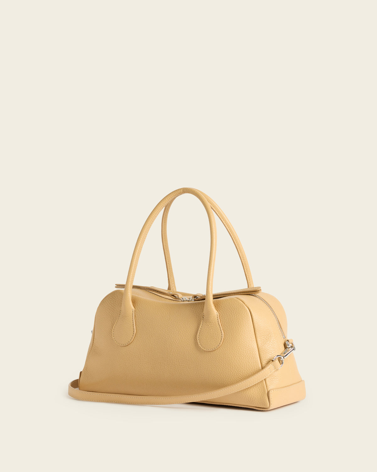 Leia Shoulder Bag Grained Leather Biscotti