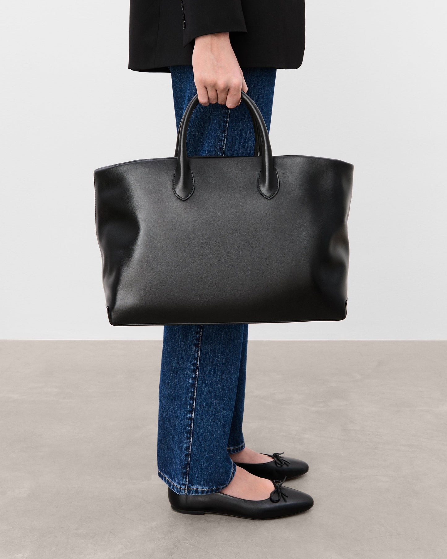 Lola Tote Leather Black